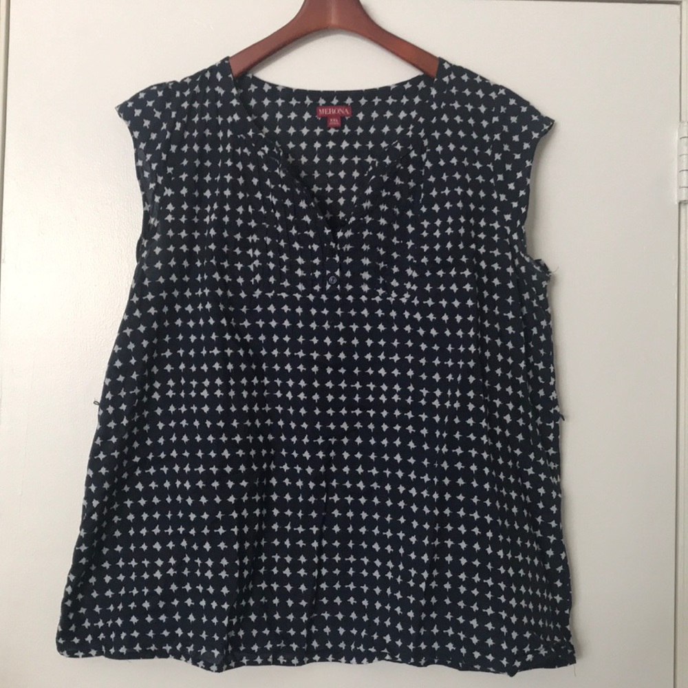 Merona Navy and white top.